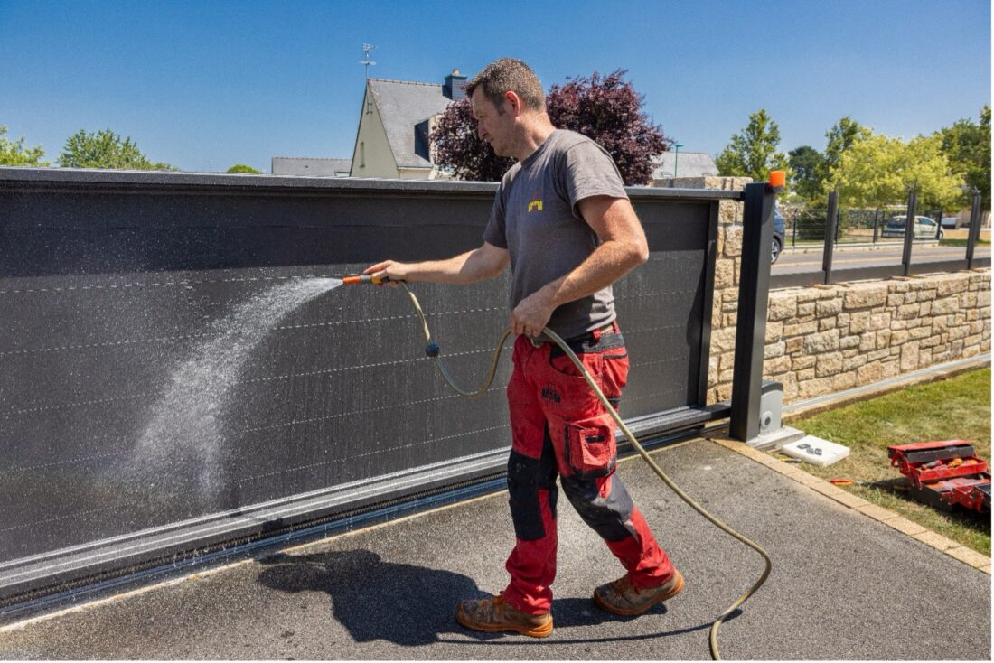 Comment nettoyer un portail en aluminium